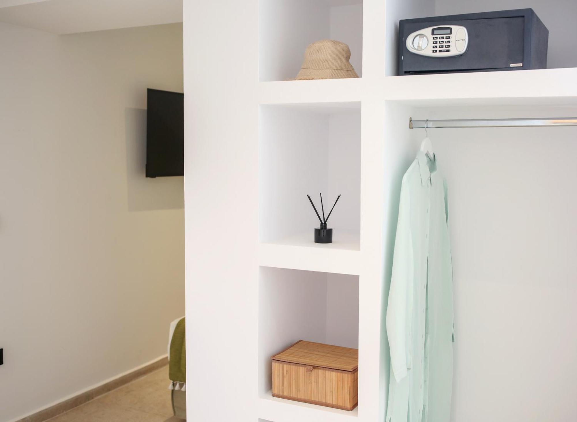 La Maltese Boutique Paros Appartement Náousa Kamer foto