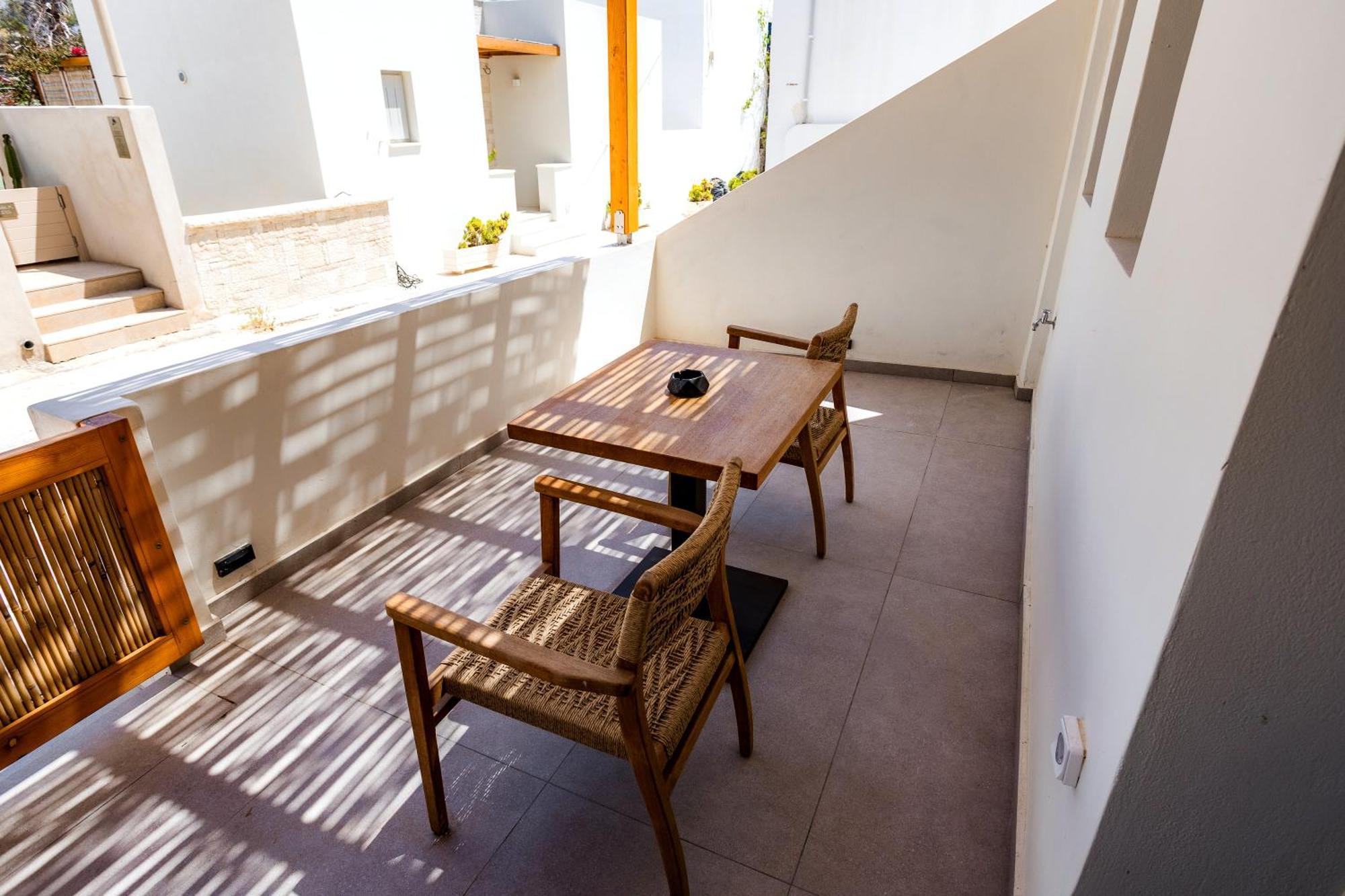 La Maltese Boutique Paros Appartement Náousa Buitenkant foto